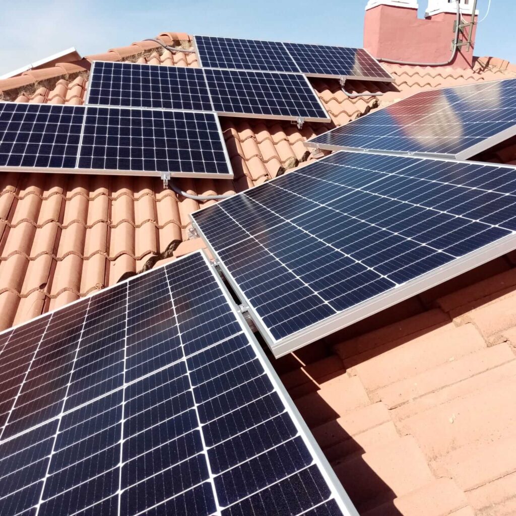 Placas solares para autoconsumo fotovoltaico en Córdoba otra